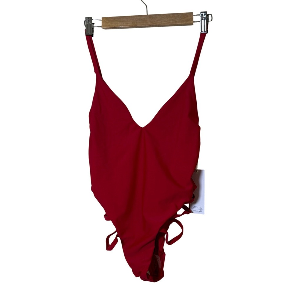 New Tobi Women One Piece Swimsuit S Red Cutout Side Tie V-Neck Sexy Beach Baddie
